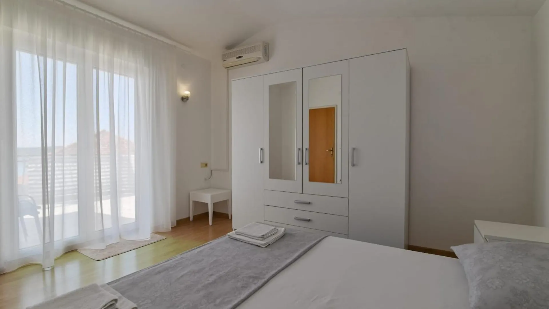Rina Vacation Home Trogir Holiday home